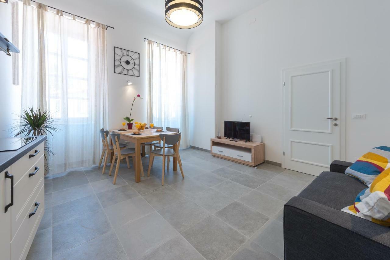 Nikili Apartment Old City Дубровник Екстериор снимка